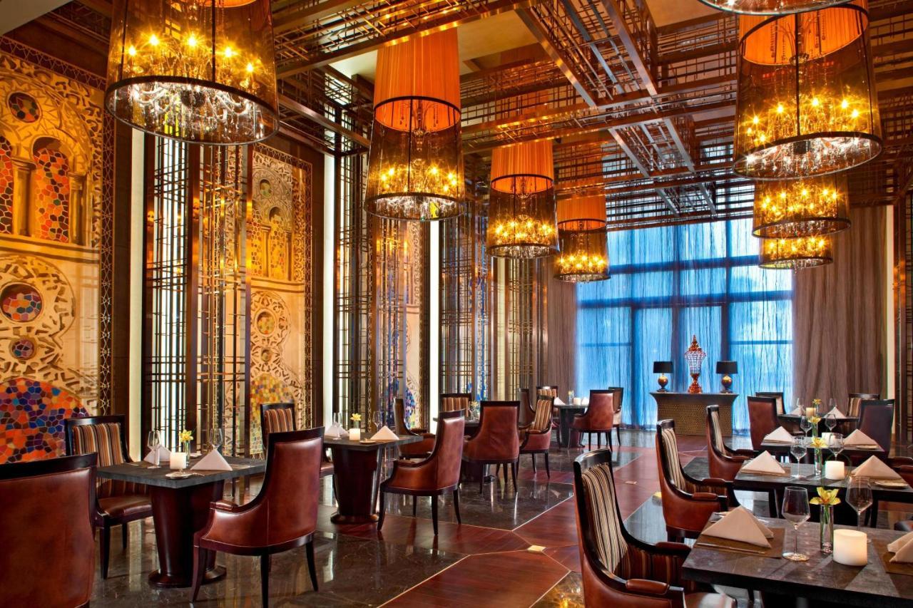Sheraton Qingyuan Lion Lake Resort Екстер'єр фото
