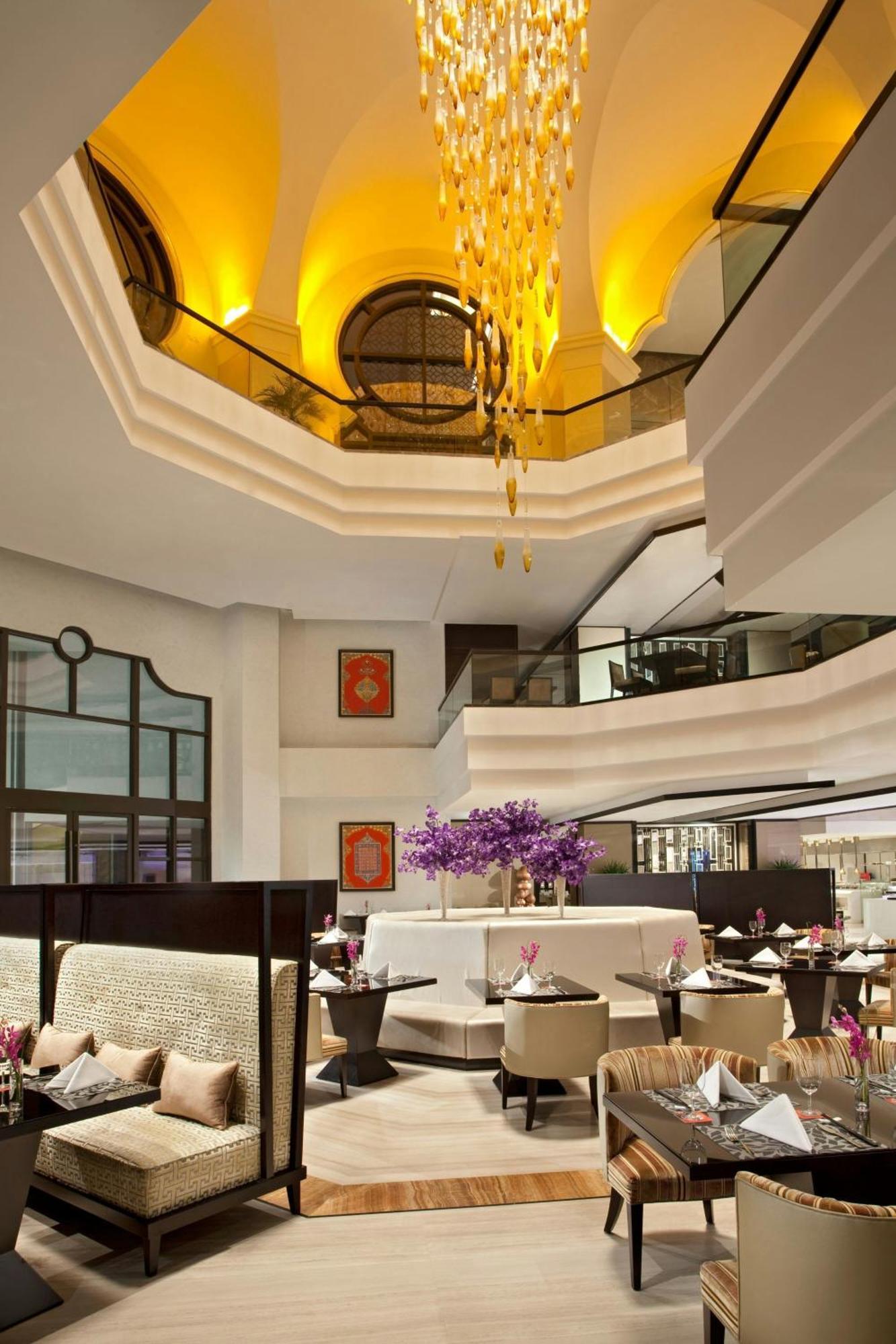 Sheraton Qingyuan Lion Lake Resort Екстер'єр фото